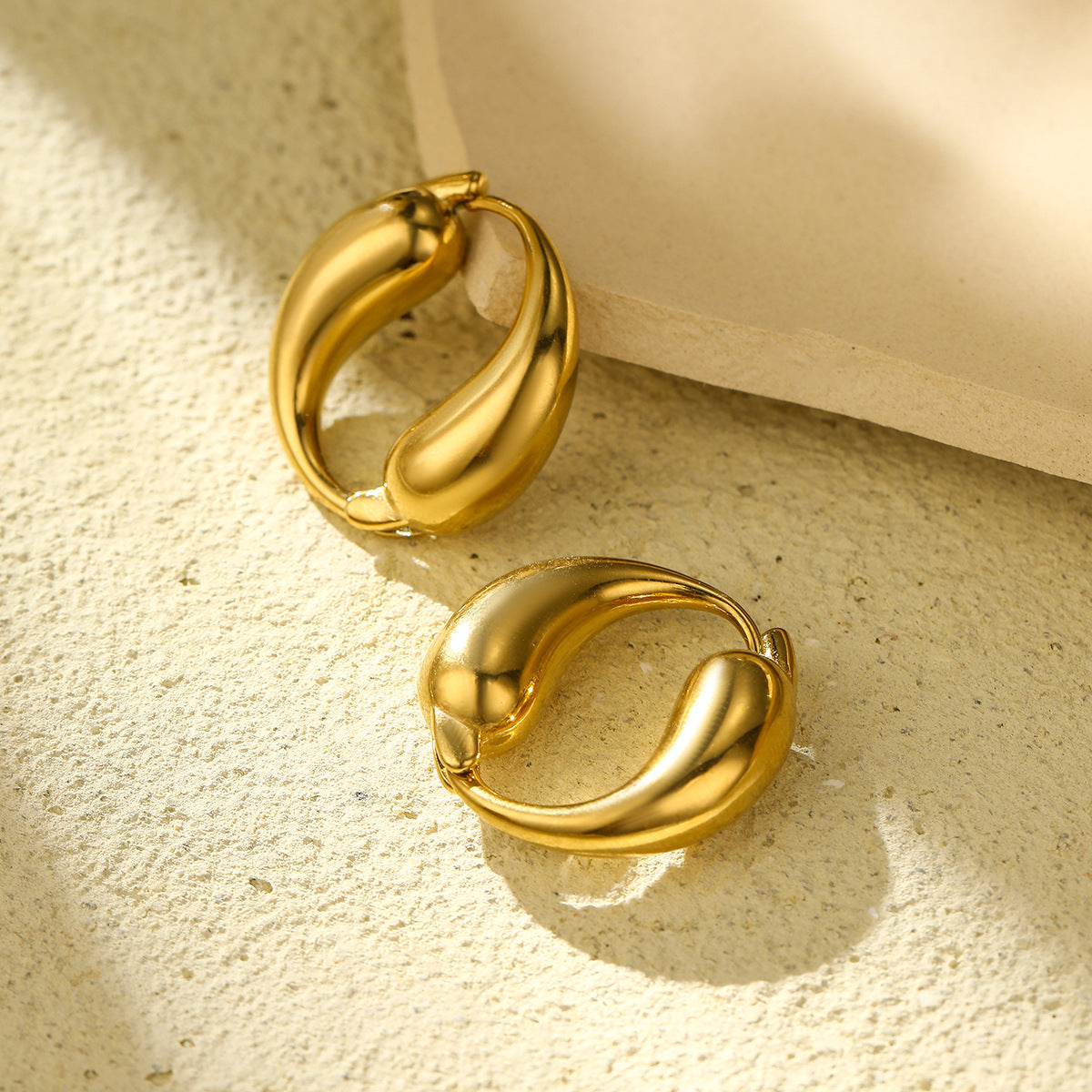 Creative O-shaped Stainless Steel Earrings with Gold Finish, Two Teardrop Loop Titanium Steel Hoop Earrings